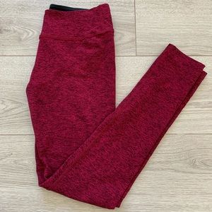 Beyond Yoga space dye red black leggings